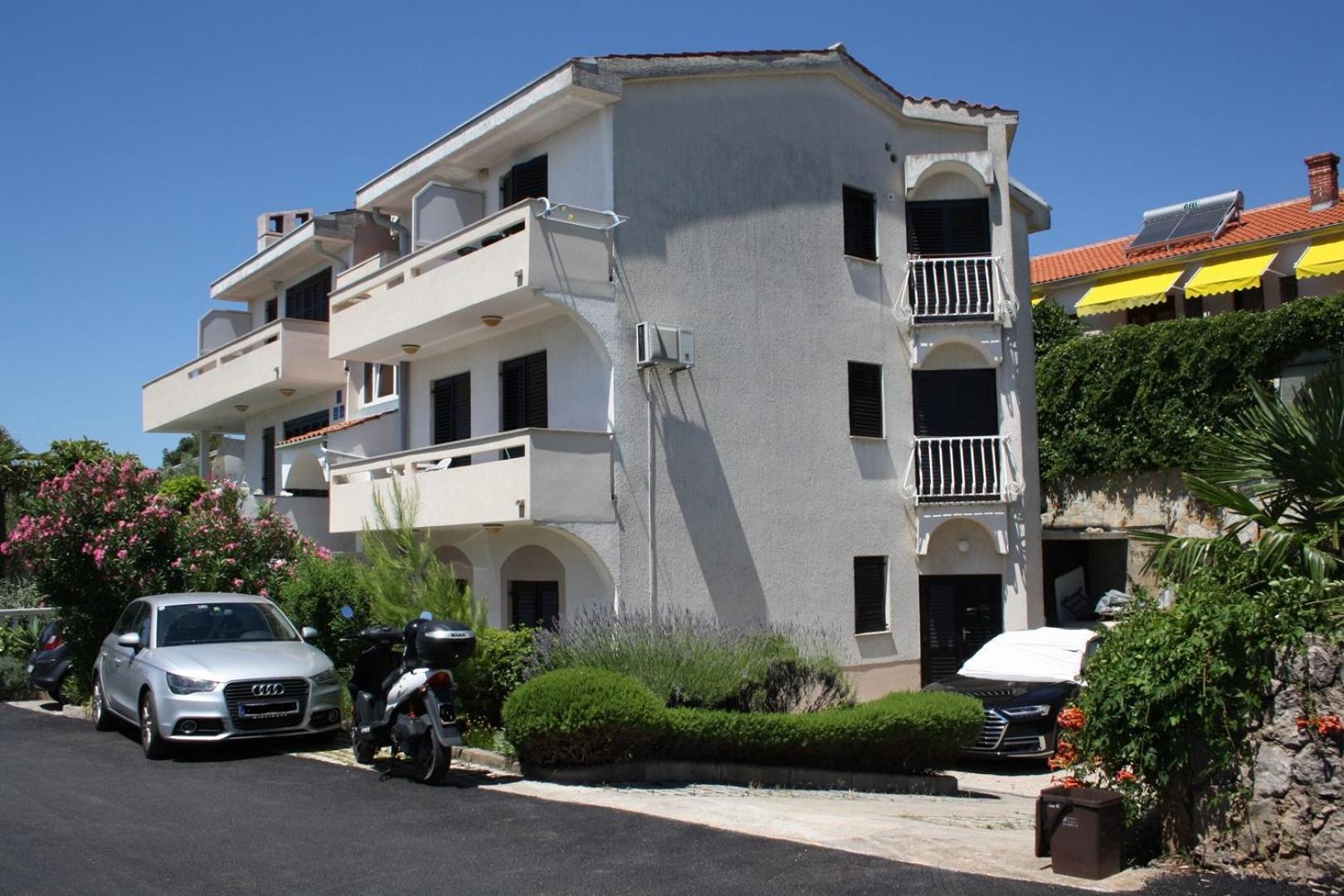 Guest House Helena Close To Beach Krk Town Exterior foto