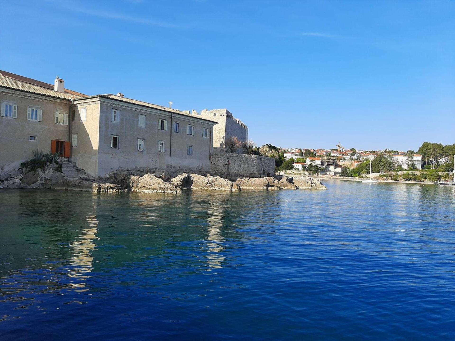 Guest House Helena Close To Beach Krk Town Exterior foto